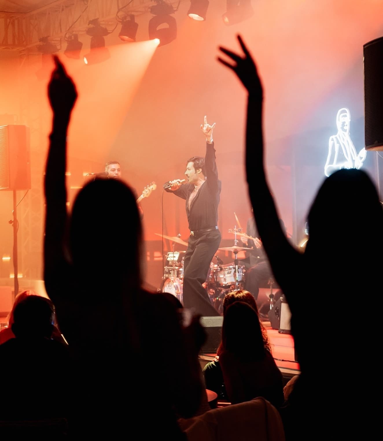 Concerti Autunnali 2025: Date e Luoghi da Non Perdere - Chris Gallagher news